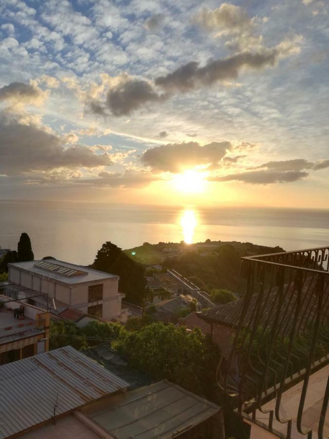 Bed and Breakfast Iriss Taormina Exteriér fotografie